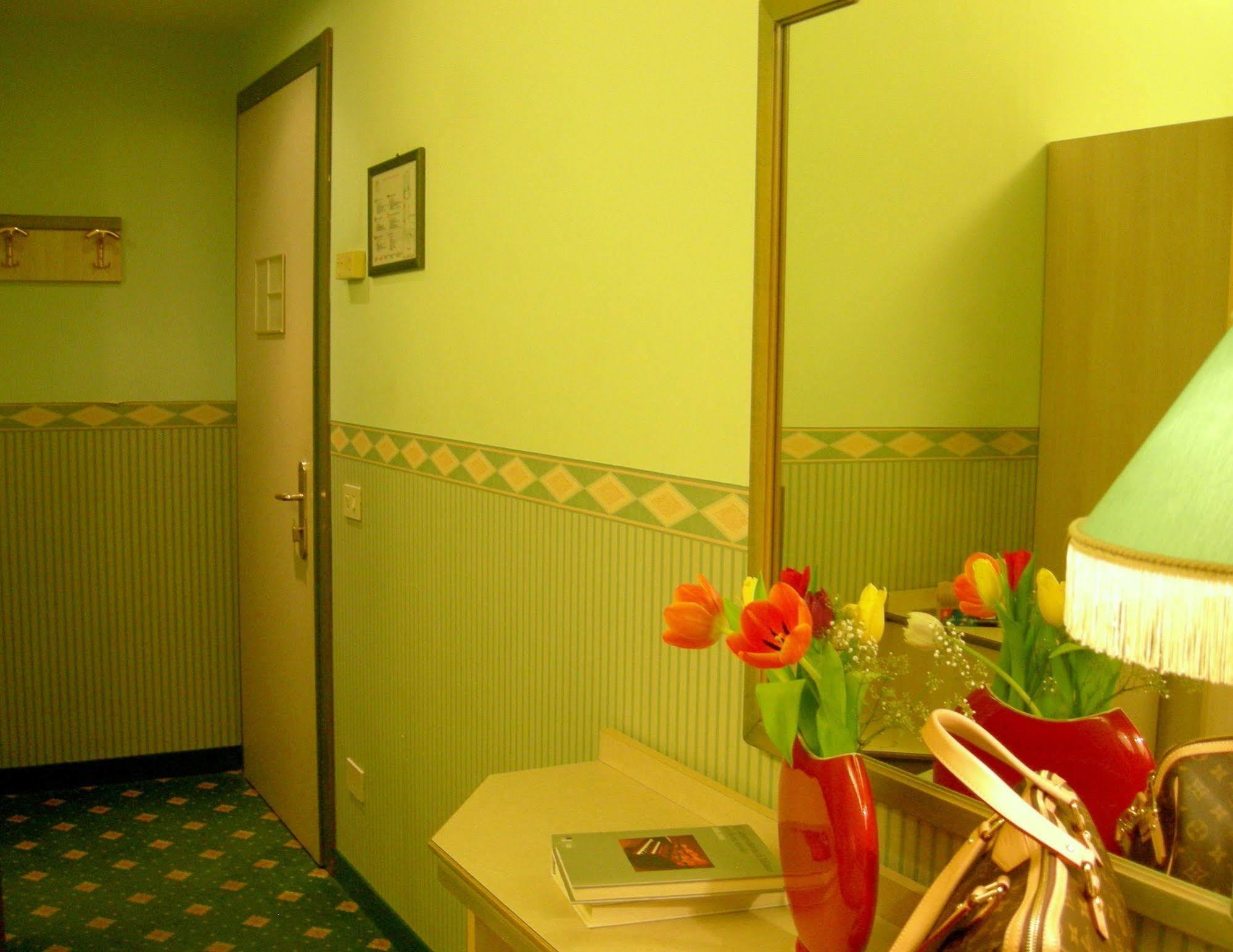 Buenos Aires Hotel Milano Ngoại thất bức ảnh
